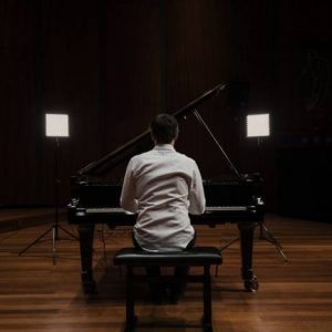 mejora_desempeño mejora_desempeño